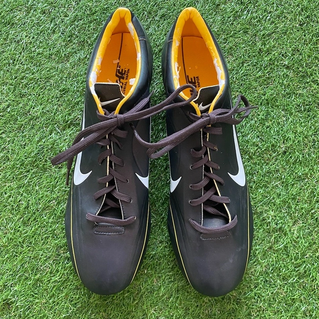 cover of the auction item