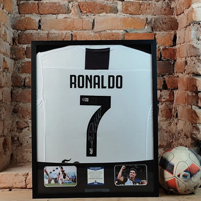 cover of the auction item