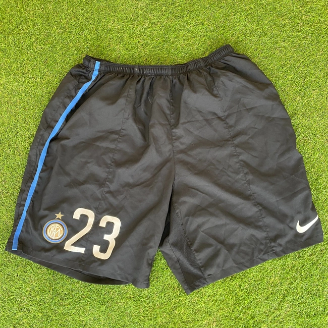 cover of the auction item