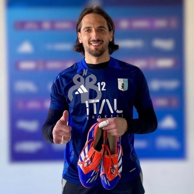 cover of the auction item