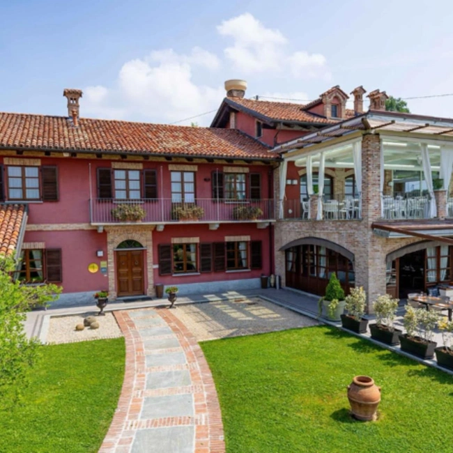 cover of the auction item