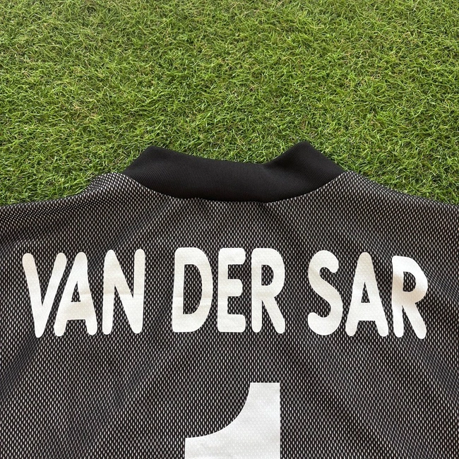 cover of the auction item