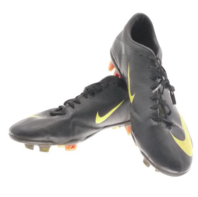 cover image of the auction item