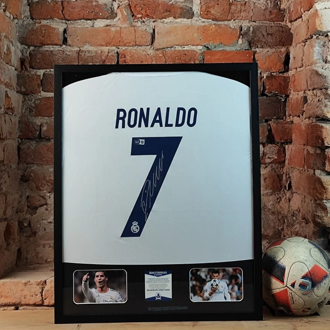 cover of the auction item