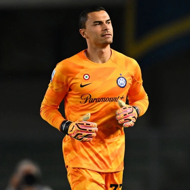 cover of the auction item