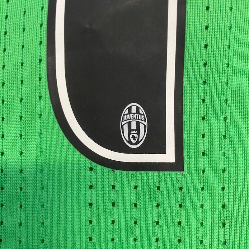 c*e様 エトレア BUFFON 1 サッカーシャツ b91aacb0965a.jpg?width=3840&