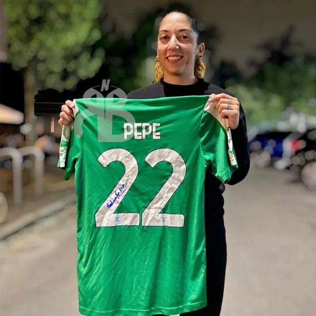 cover of the auction item