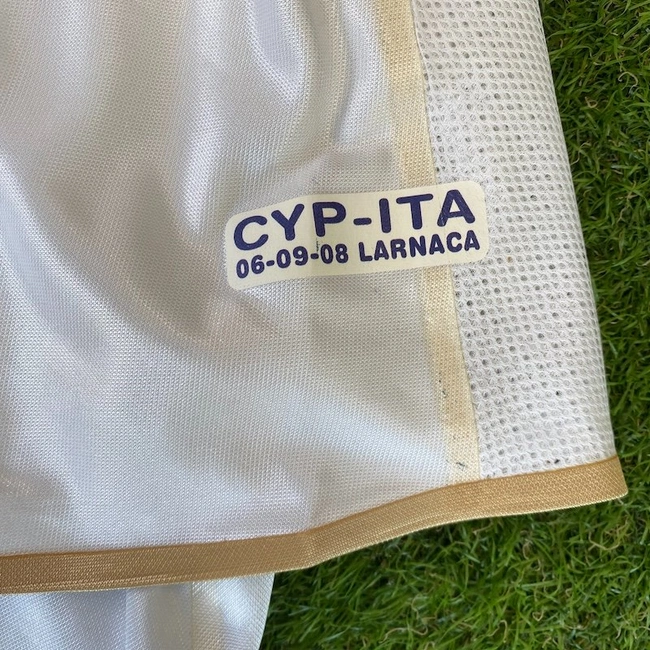 cover of the auction item