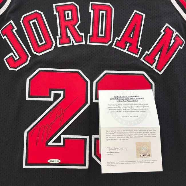 cover of the auction item