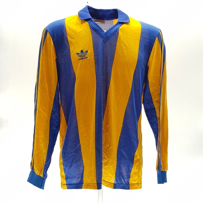 cover image of the auction item