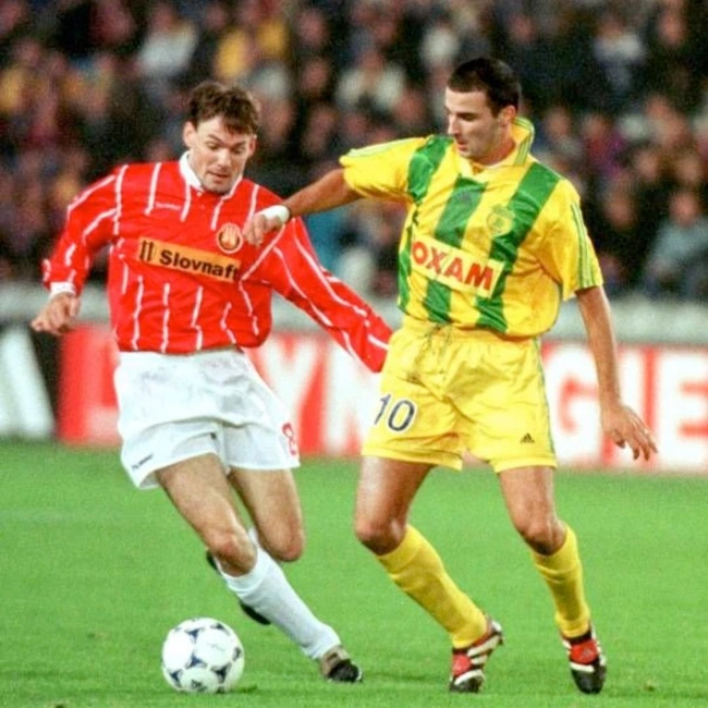 cover image of the auction item