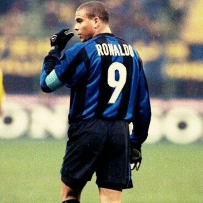 cover of the auction item