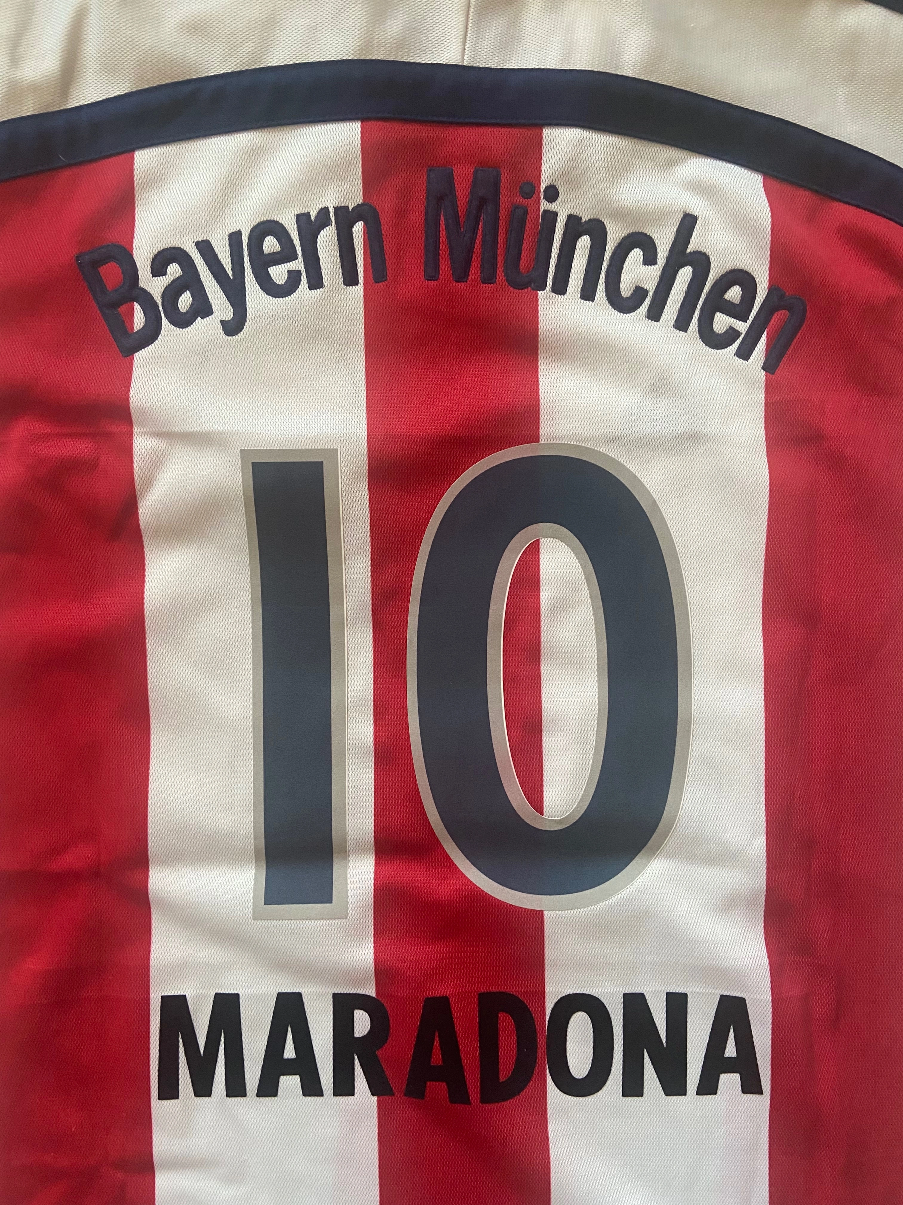 Maillot Football Vintage Maradona Napoli Vs Bayern Munich - Match D'adieu Matthäus - Occasion
