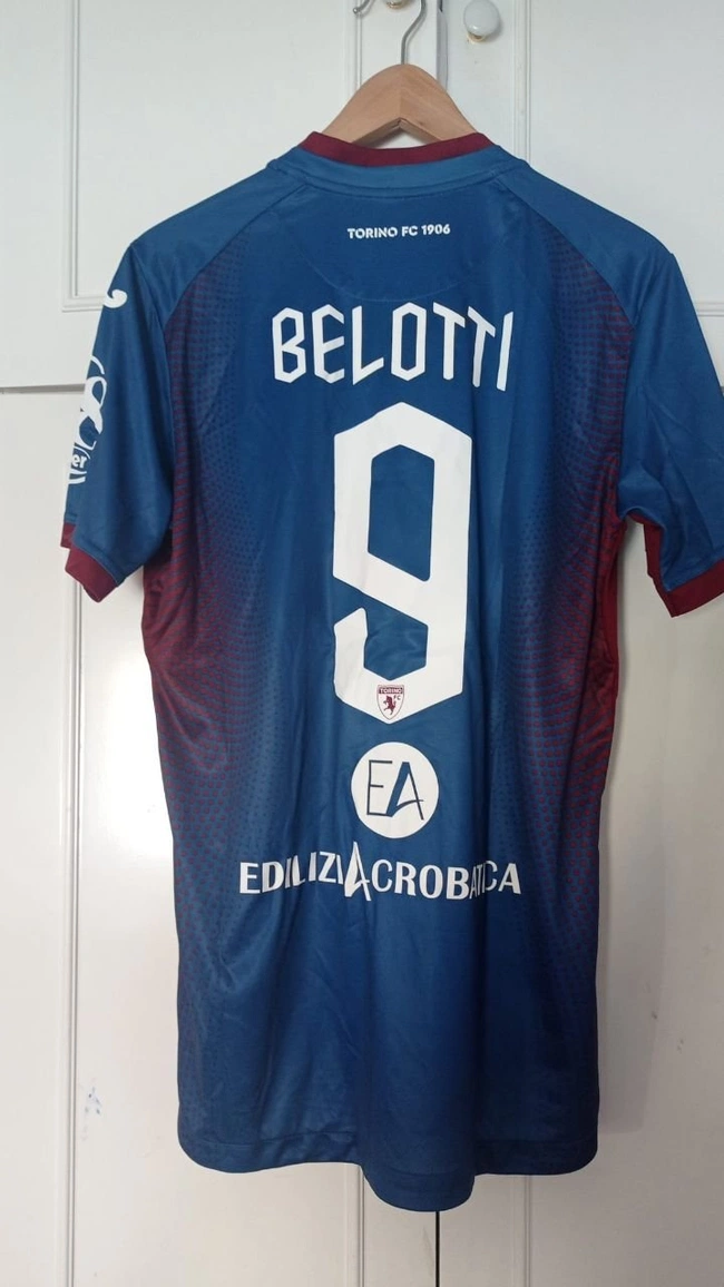 cover image of the auction item