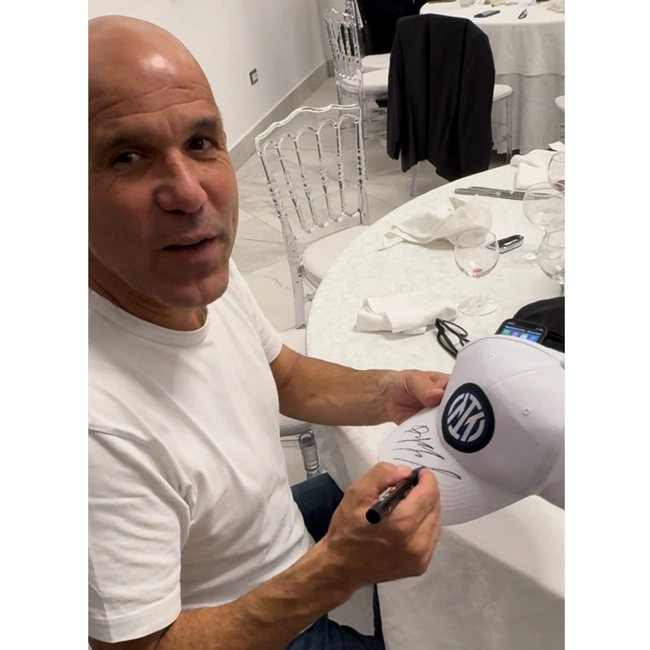 cover image of the auction item