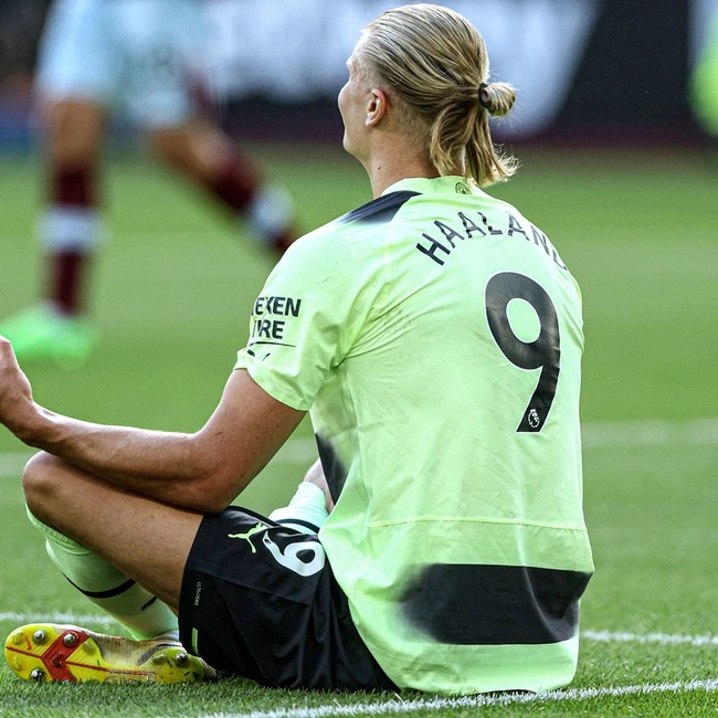 cover image of the auction item