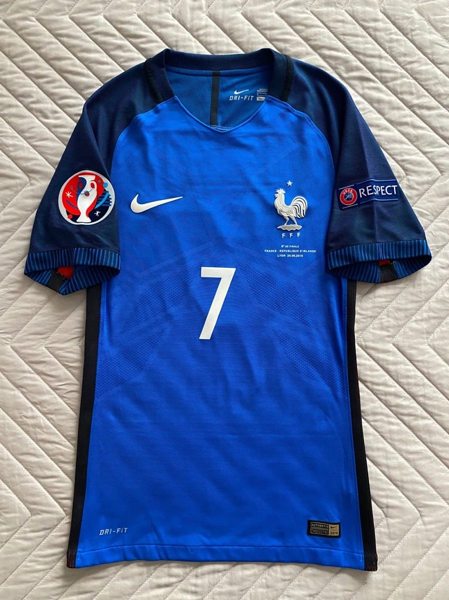 cover image of the auction item