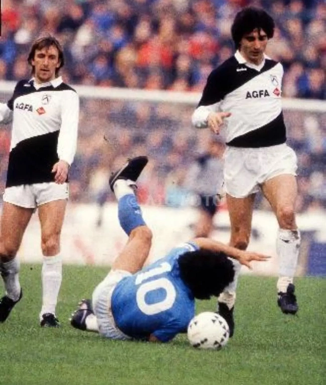 cover image of the auction item