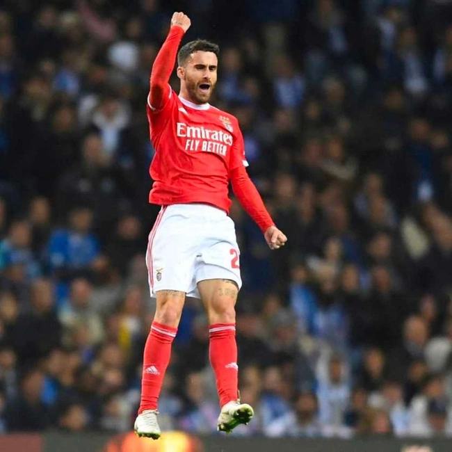 cover image of the auction item