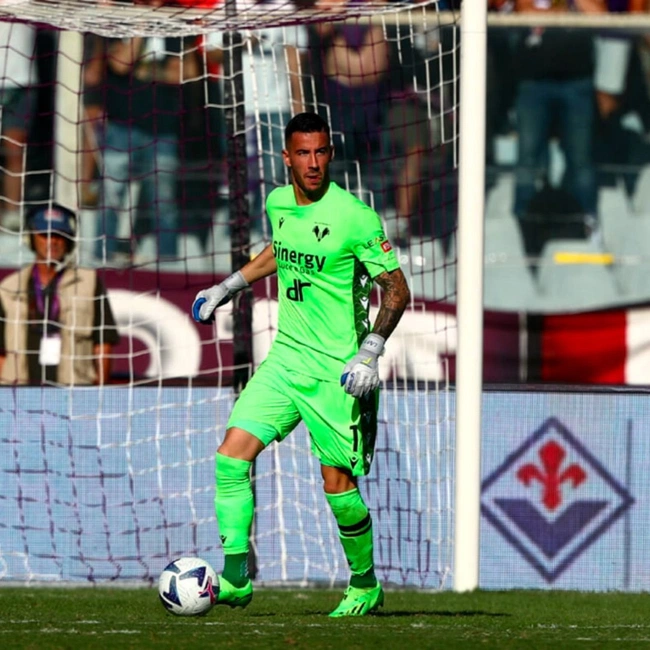 cover image of the auction item