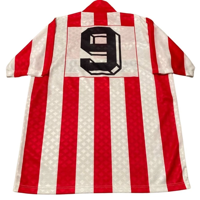 cover image of the auction item