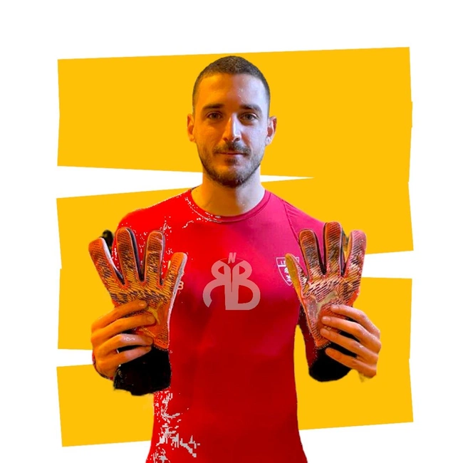 cover image of the auction item