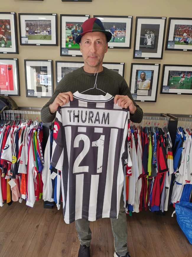 cover image of the auction item