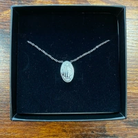 cover image of the auction item