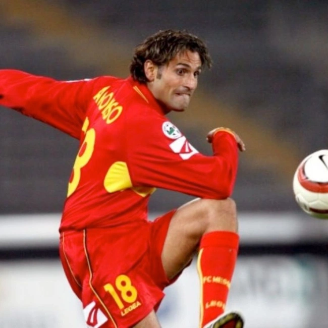 cover image of the auction item