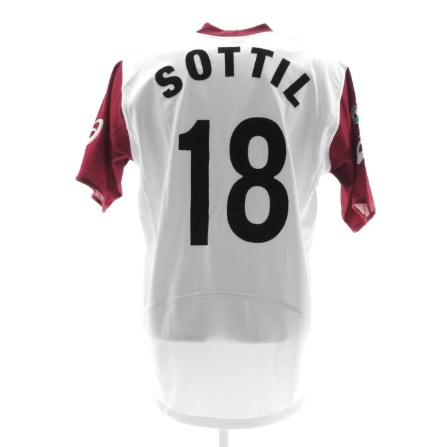 cover image of the auction item