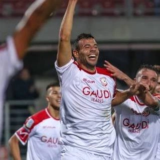 cover image of the auction item